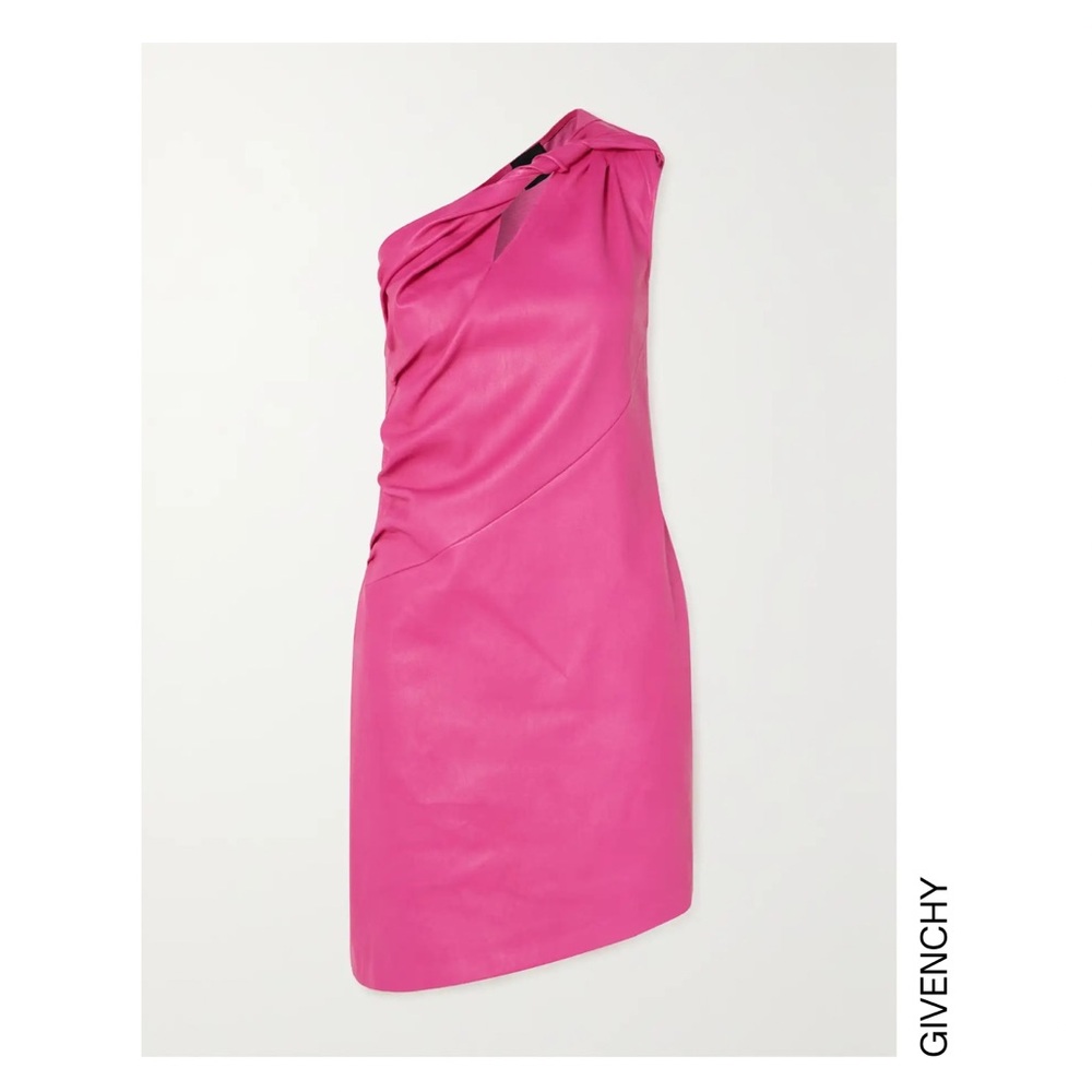 Authentic Givenchy Lamb Leather Mini Dress in Pink
$3,986.39 size Fr 36 US 2 - Picture 2 of 11